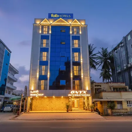 Fabhotel Cozzy Inn - Jayanagar-2