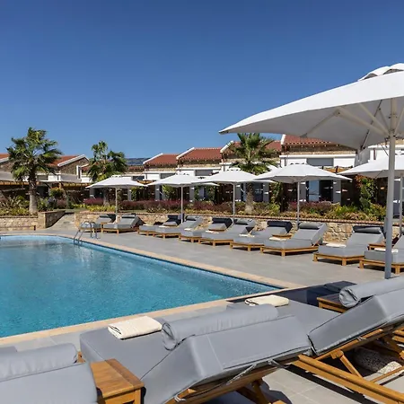 Akrolithos Luxury Suites & Spa-2