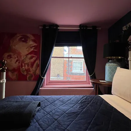 King Street Accomadation-2
