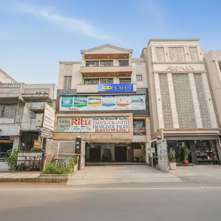 Fabhotel Rg Stay-3