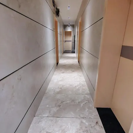 Hotel Shriram Cottage-3