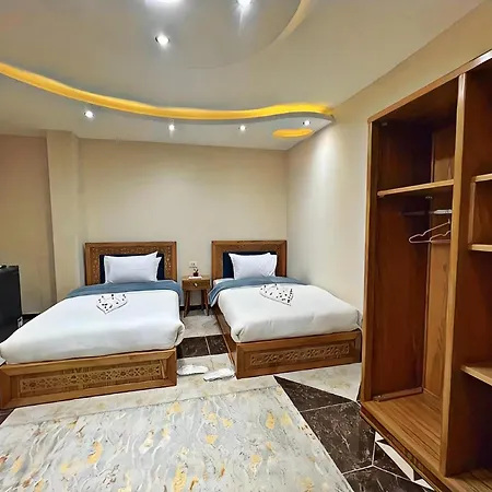 Pyramids Crypt Hotel-2