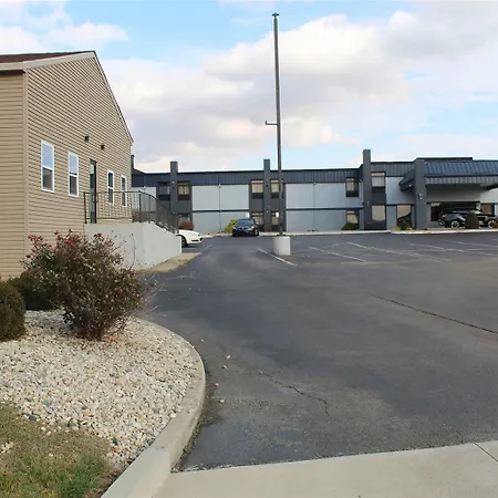 Quality Inn & Suites University Area-3