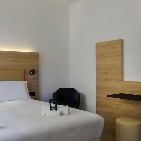 B&B Hotel Catania City Center-2