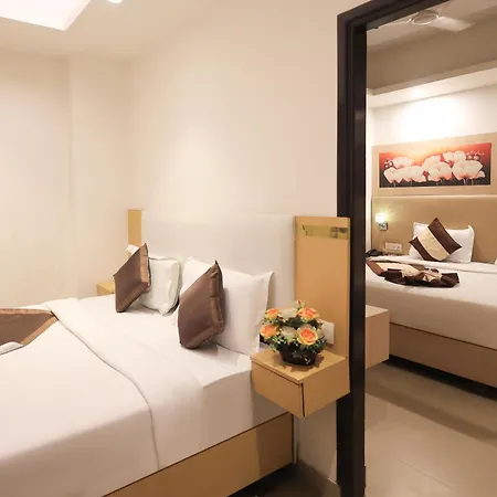 Ecko Lite Mars Hotel - 4 Minute Away From Golden Temple-2
