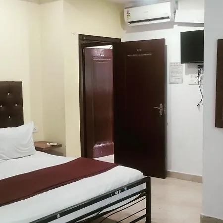Js Holidayss Inn-2