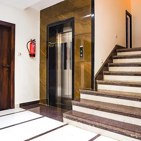 Fabhotel Lotus Blue-2