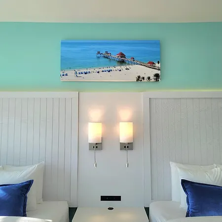 Charthouse Clearwater Beach Marina Hotel-3