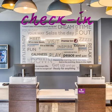 Premier Inn Dublin City Gloucester St South-3
