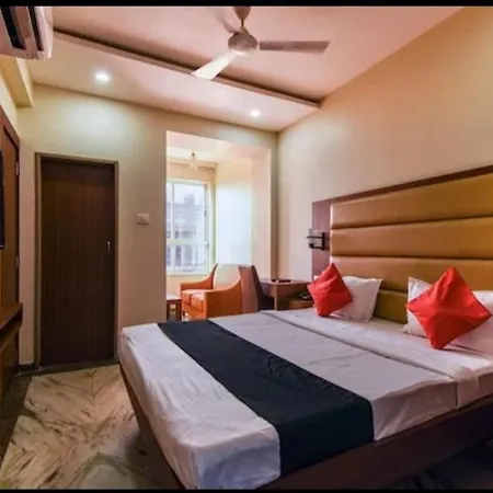 Hotel Gulshan Plaza-3
