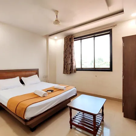 Sai Paradise Lodging And Boarding-3