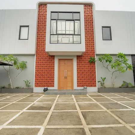 Kragilan Coliving By Arba-3
