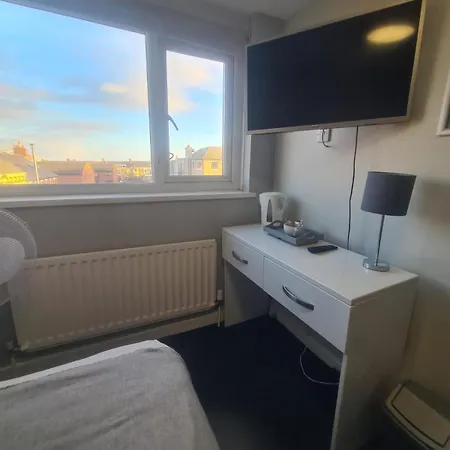 Hotel 52-3