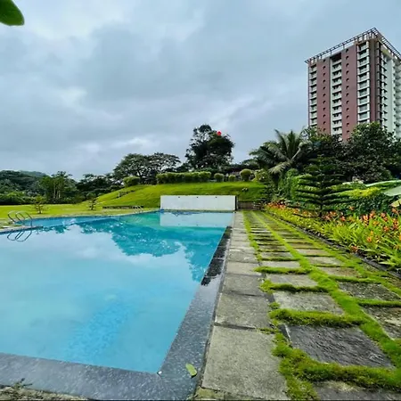Mirage Luxuria Inn-3