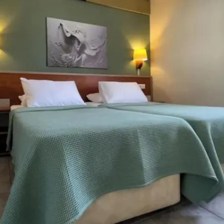 Green Mar Hotel-3
