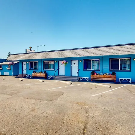 Lamplighter Inn Group Stay 1-3