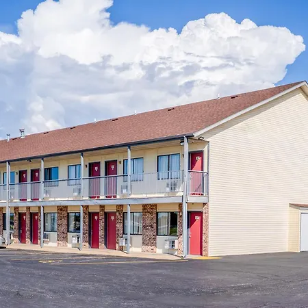 Capital O Aurora Inn Monett Us 60-3