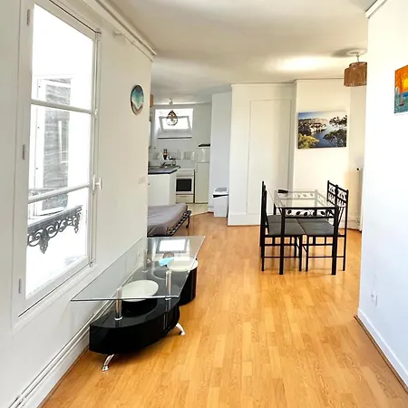 Appartement Paris 16e Passy Tour Eiffel-2