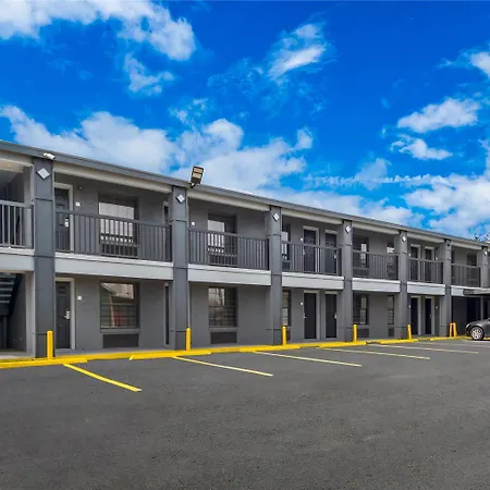 Econo Lodge Inn & Suites Laredo - Nuevo Laredo-3