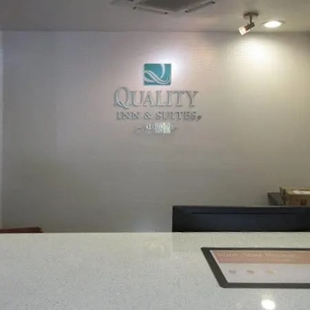 Quality Inn & Suites Fresno Northwest-2