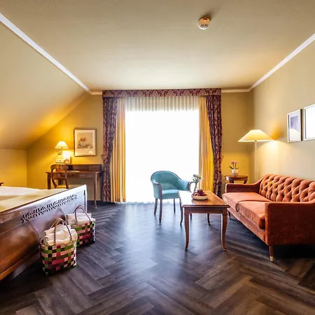 Schloß-Hotel Petry-3