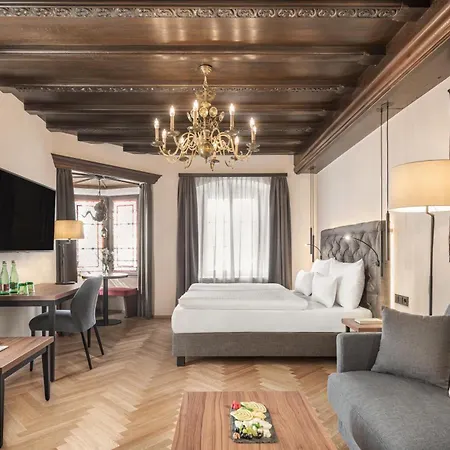Hotel Schwarzer Adler Innsbruck-3