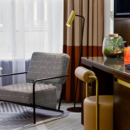 Neues Schloss Privat Hotel Zurich, Autograph Collection-3