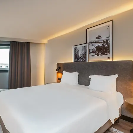 Golden Tulip Cdg Airport Roissy-3