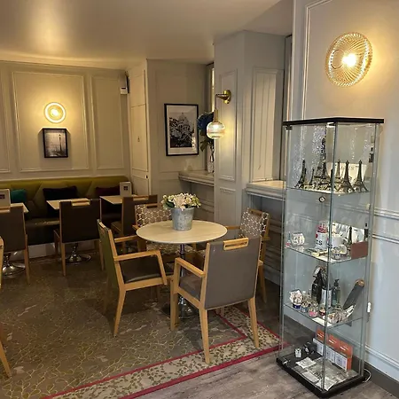 Hotel Dauphin-2