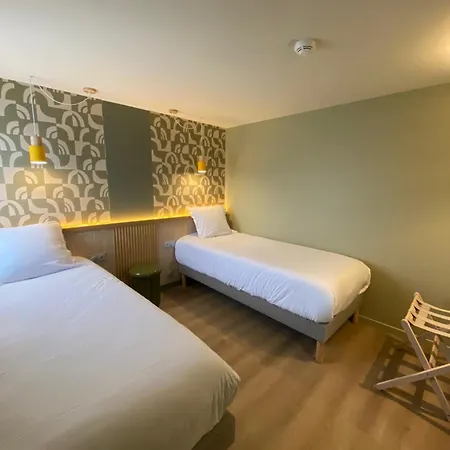 Brit Hotel Poitiers Beaulieu-2