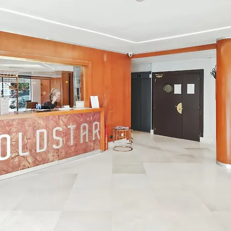 Goldstar Apartments&Suites-2