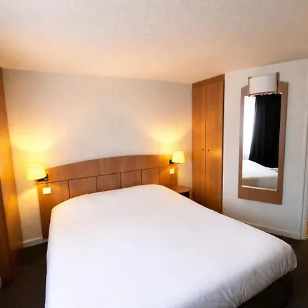 Kyriad Montargis Amilly-3