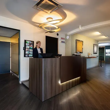 Best Western Hotel Le Galice Aix-En-Provence-3