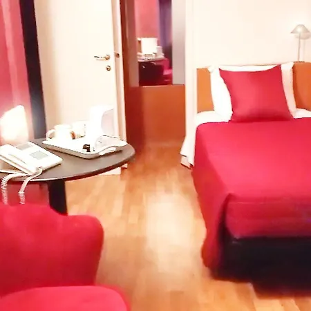 Hotel Amadeus-3