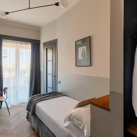 C-Hotels Club House Roma-3