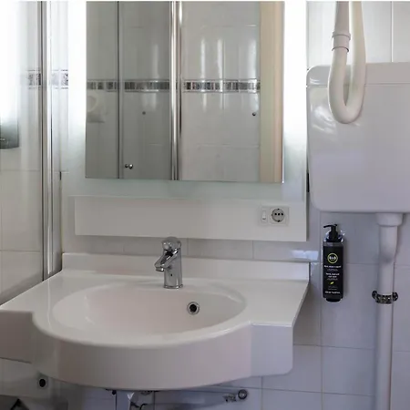 B&B Hotel Diano Marina Palace-2