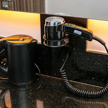 Ibis Budget Singapore Sapphire-2