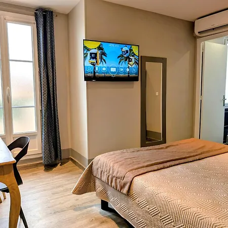 H33 Hotel-3