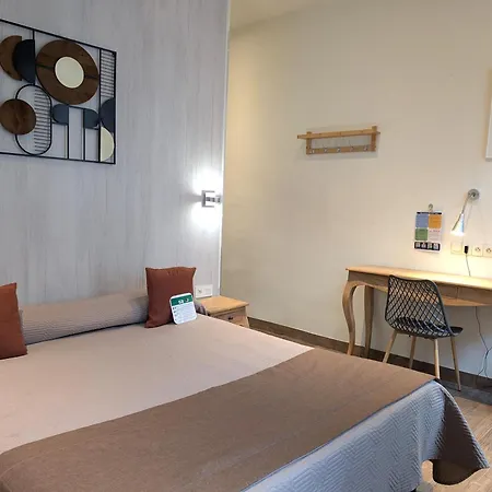 H33 Hotel-2