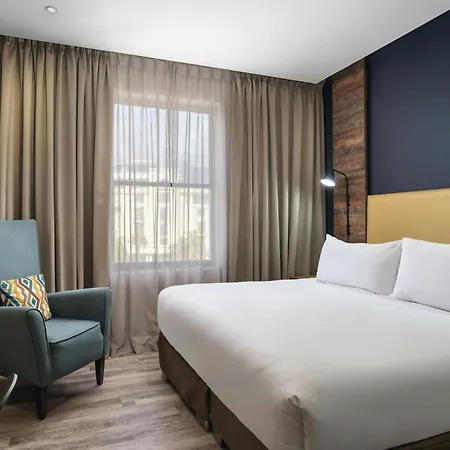 Protea Hotel By Marriott Cape Town Waterfront Breakwater Lodge-3