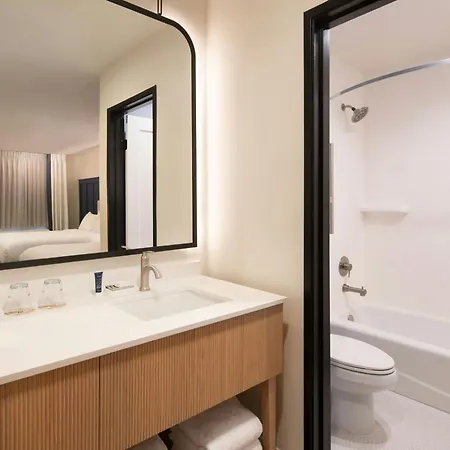 Tiller House, Laguna Hills, A Tribute Portfolio Hotel-3