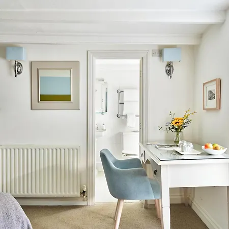 Lugger Hotel 'A Bespoke Hotel'-2
