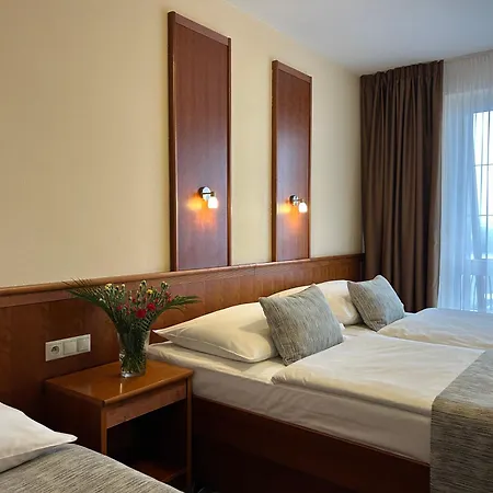 Primavera Hotel & Congress Centre-2