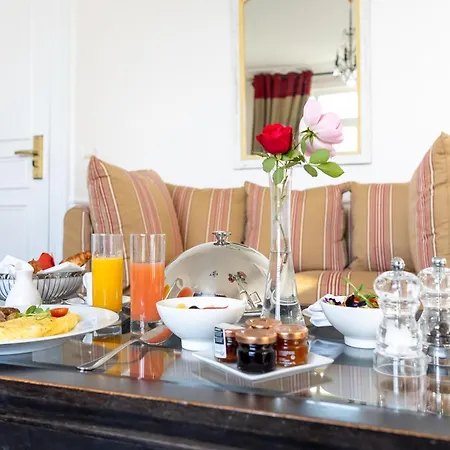 Hotel Pavillon Henri IV-3