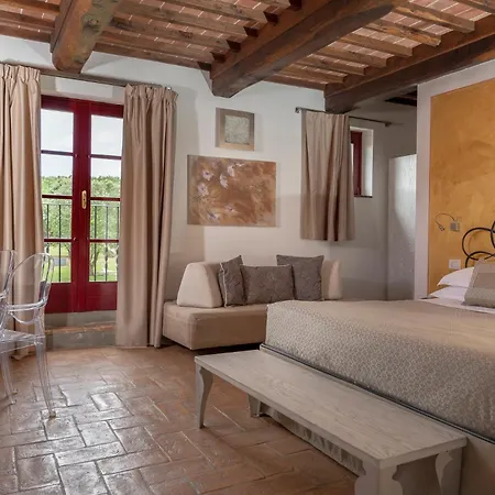 Hotel & Restaurant Casolare Le Terre Rosse-3