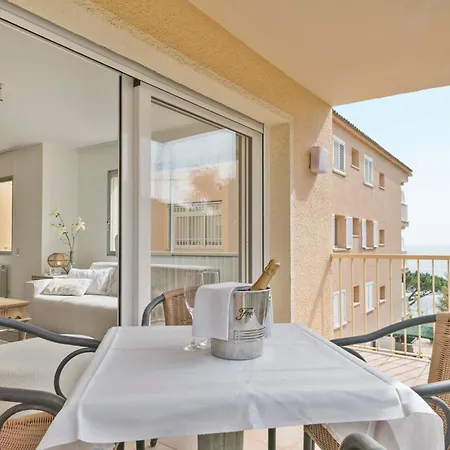 Van Der Valk Hotel Barcarola-3