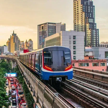 คราวน์ พลาซ่า กรุงเทพ สวนลุมพินี-2