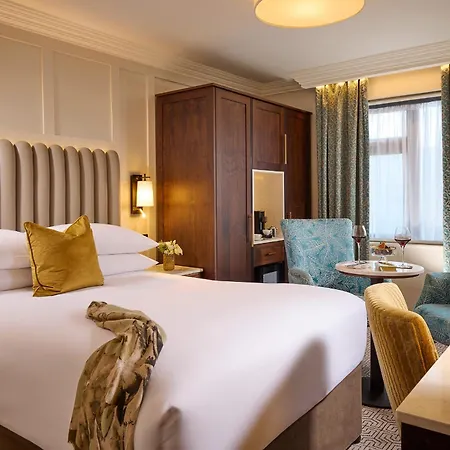 Castlecourt Hotel, Spa & Leisure-3