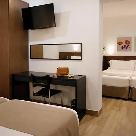 Aston Hotel-2