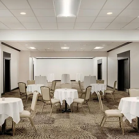 Delta Hotels By Marriott Somerset-3